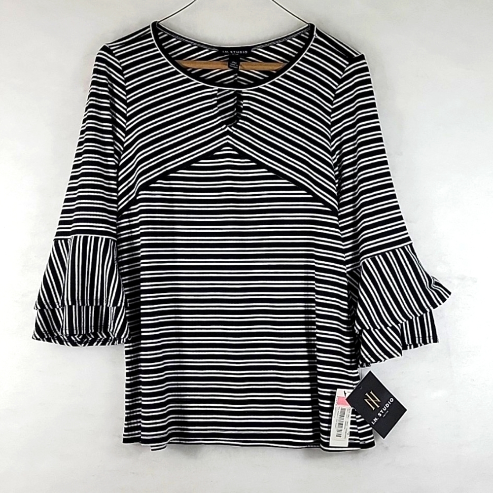 NWT I.N.STUDIO 3/4 Ruffel Bell  Sleeve Blouse Size PM